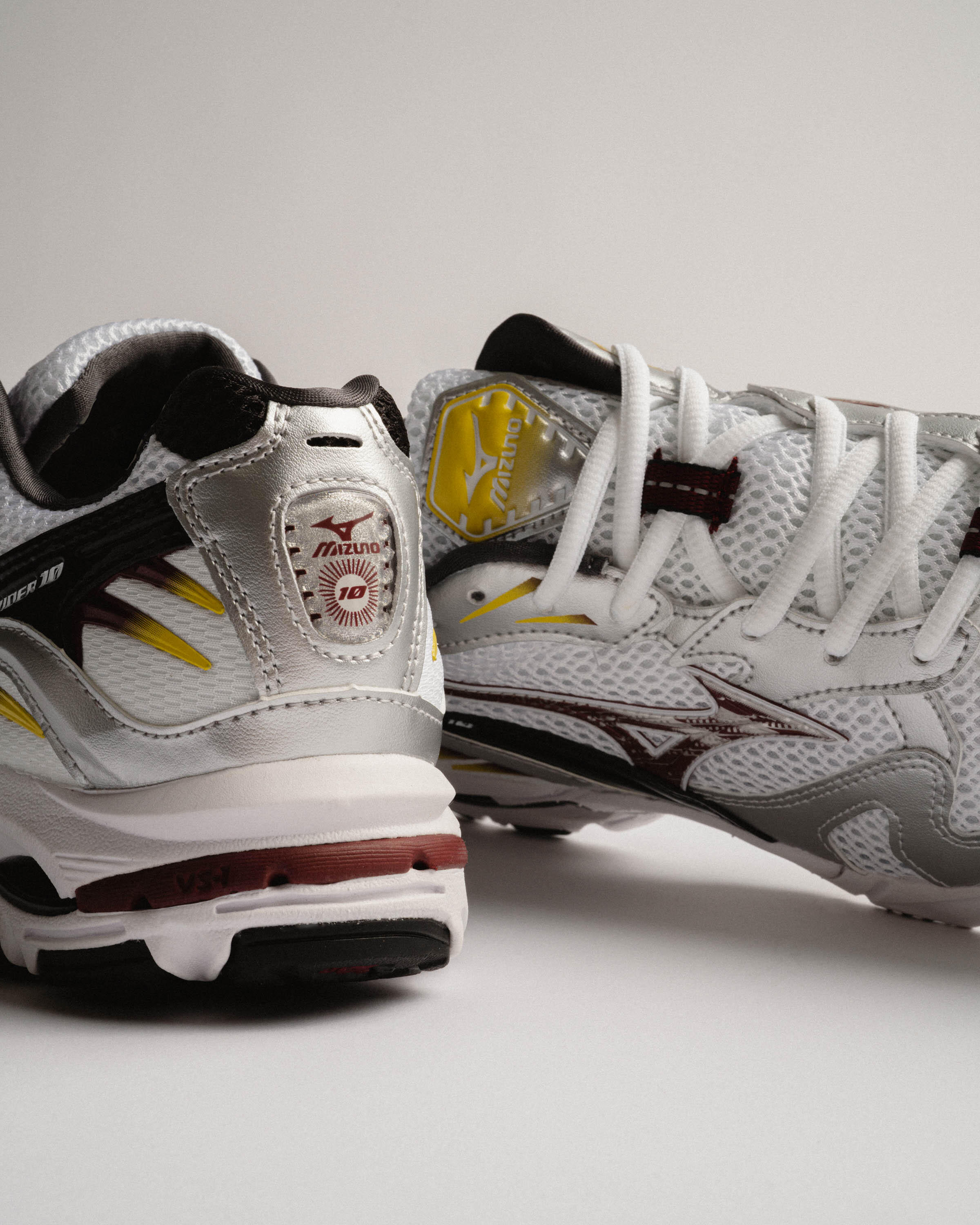 mizuno wave rider womens size 10